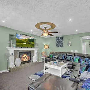 Holiday home 48a Luxury W Massage Meditation Gym Ac