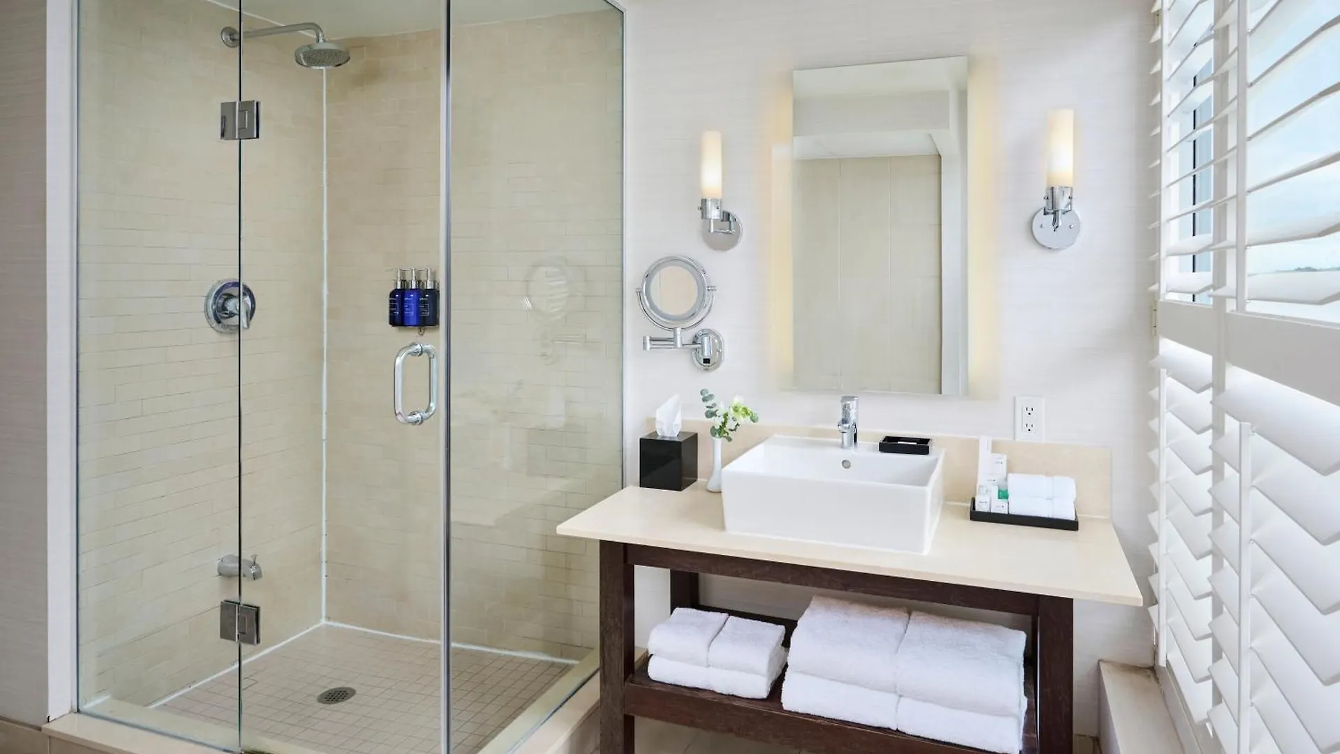 Radisson Blu Toronto Downtown Hotel