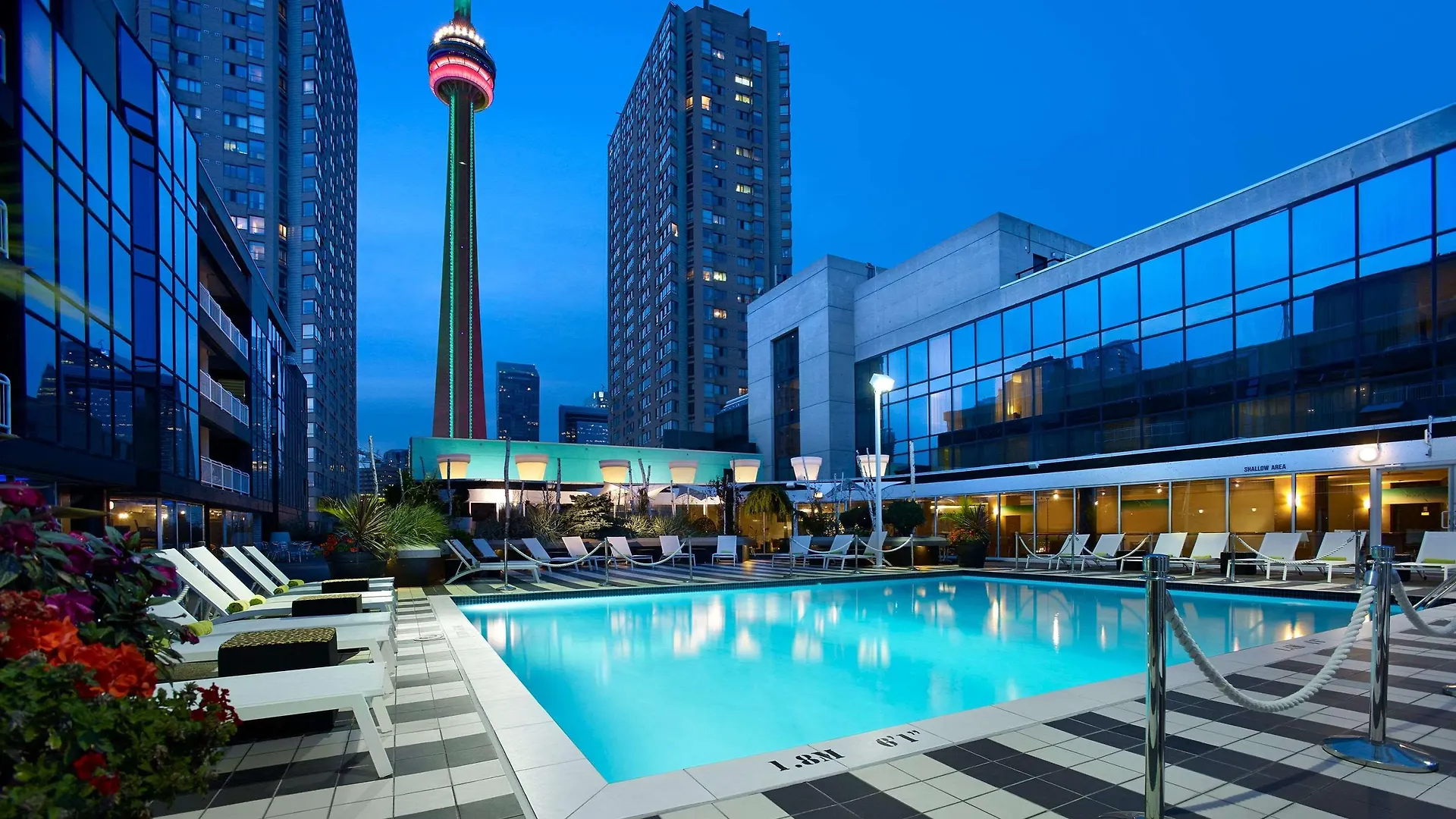 Radisson Blu Toronto Downtown Hotel